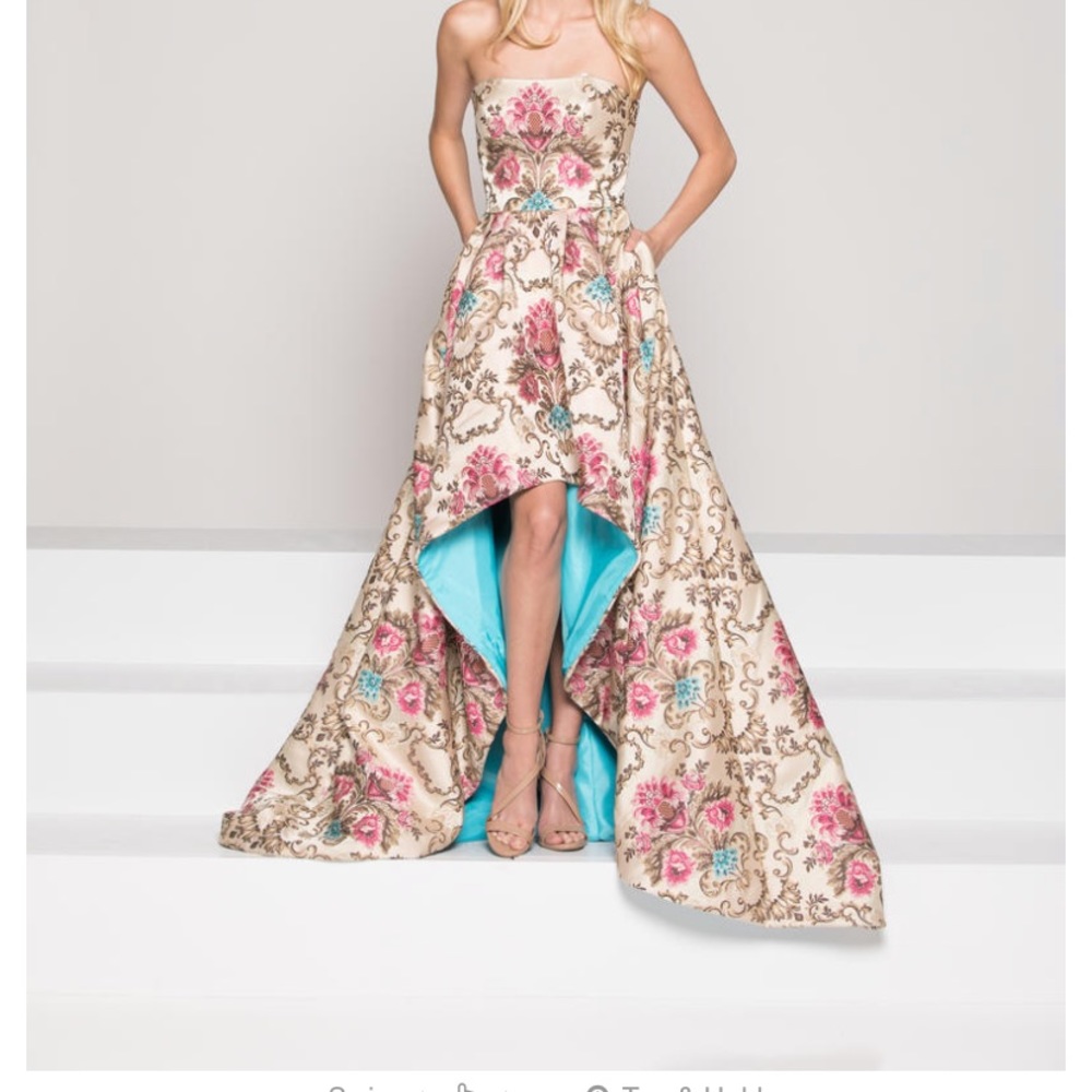 Colors prom dress size 18/20